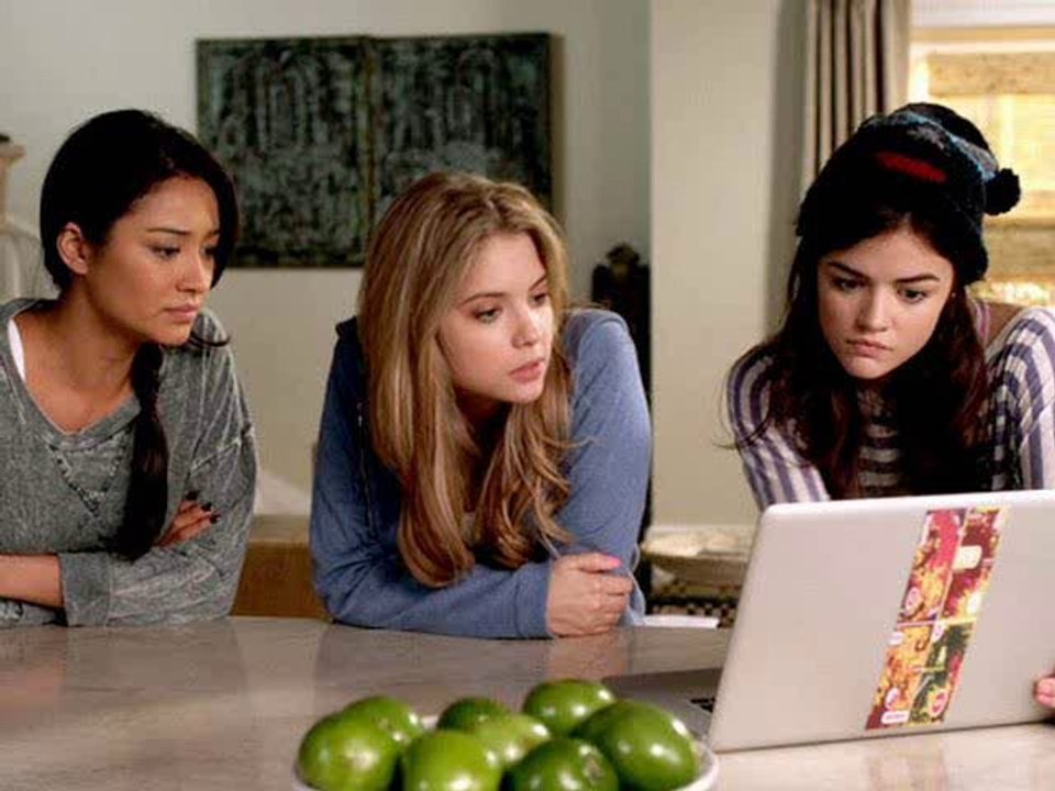 Watch - Pretty Little Liars Online S01 E14 Full Episode