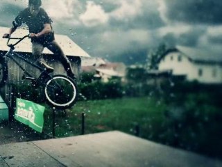 Bike : slow motion 7D 2000 fps