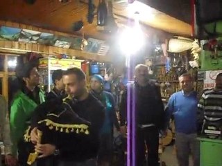 yine bir bayram ve yinebir eğlence...(çat) [HQ]