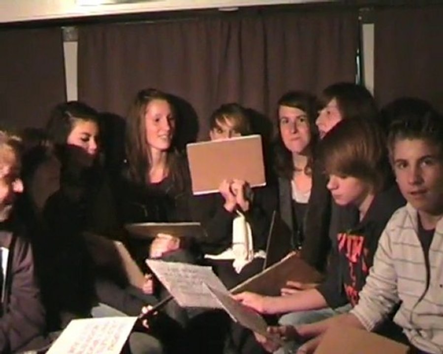 Mots Zik Sous Les Pins 2010 : Interviews des festivaliers