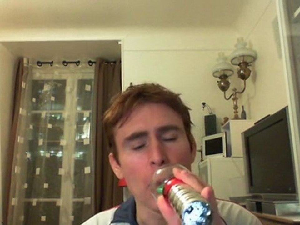 Wiwi égratigne "use somebody"