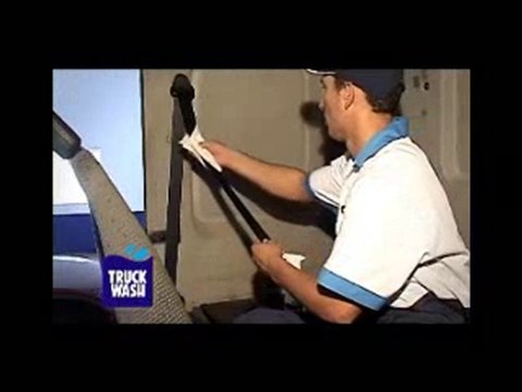 Truck Wash - Higienização de Veículos Pesados