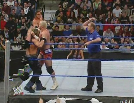 2005.05.22 MNM vs Holly & Haas (Tag Title)