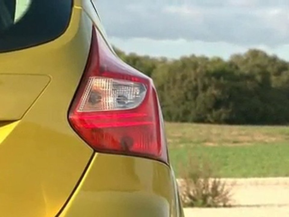 Ford Focus - English