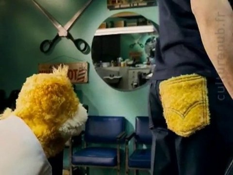 Mr Oizo chez le coiffeur... / Pub Levi's