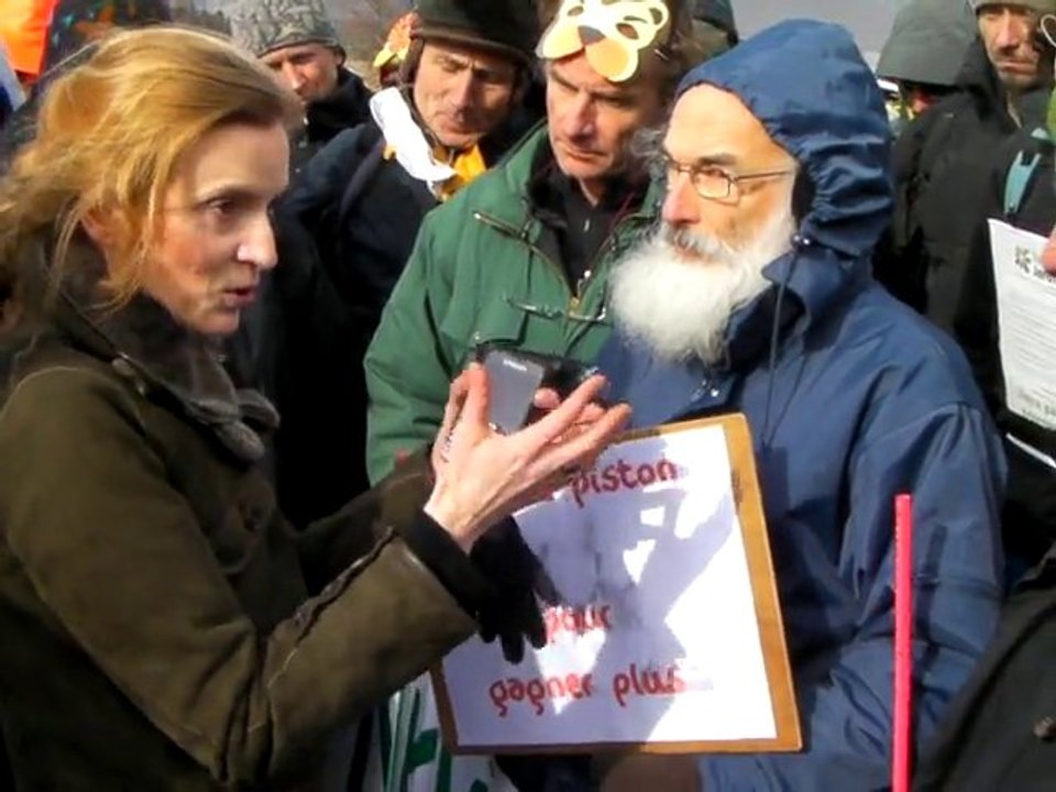 La ministre répond aux détracteurs du camp de Nicolas Vanier