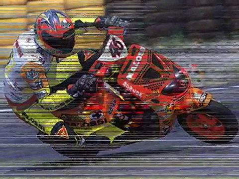 Malossi ve Polini ile modifiye edilmiş Scooterler yarışıyor