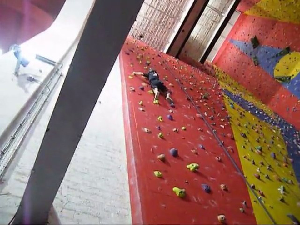Jack climbing wall