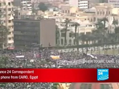 Egypt: Thousand sit in Cairo's Tahrir Square