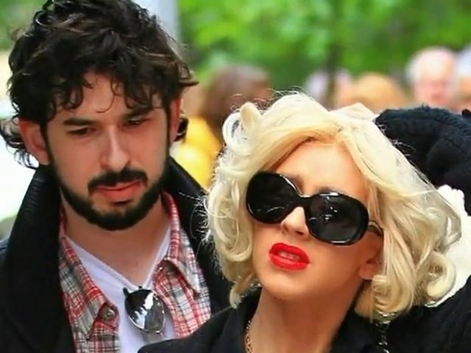 Christina vit avec son ex