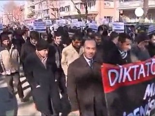 Türkiye Mısır halkı için meydanlarda