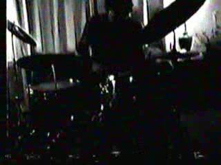 World's Fastest Drummer: Soft to Loud