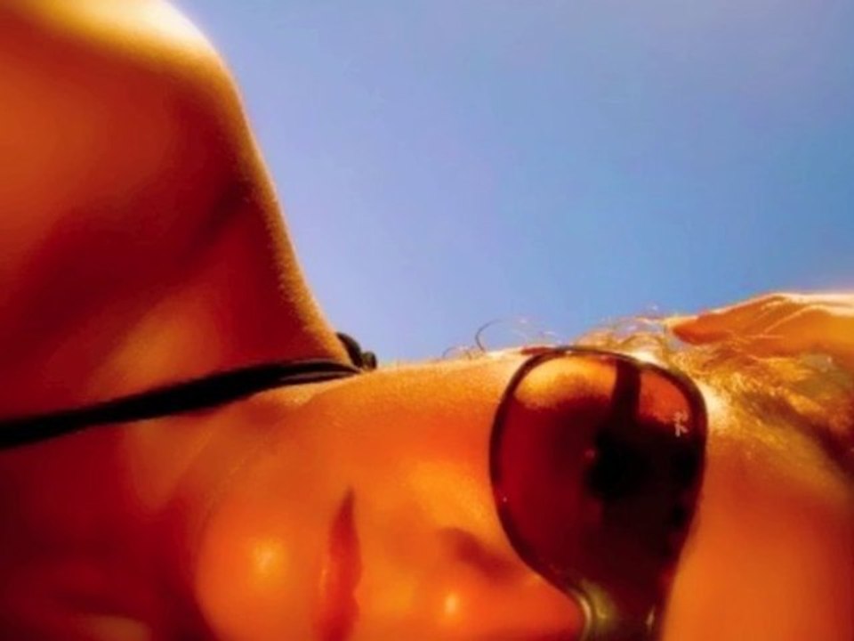 Naj "Keep your eyes on this"