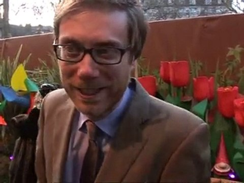 Stephen Merchant & Ricky Gervais plan dwarf sitcom