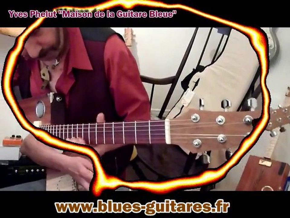 Yves Phelut de la " maison de la guitare bleue"