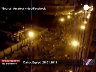 Download Video: Diplomatic car hits over 20 protesters in Egypt - no comment