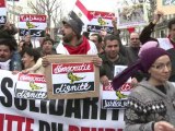 Plus de 2.000 manifestants en France pour le départ de Moubarak