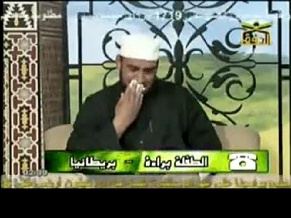 Islam   Magnifique récitation du Coran par la fille Bara a