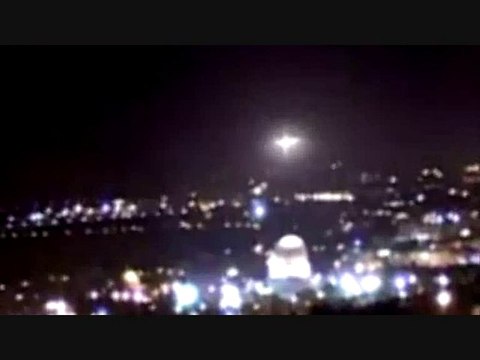 UFO Israel 2011 Jerusalem Dome Rock Temple all the clips