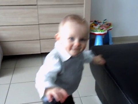 Les premiers pas de Axel