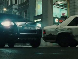 Sans Identité (Unknown) - Extrait "Get Off The Tracks" VO|HD