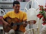 Cuba, musica, Guantanamo Leonel en una casa particular
