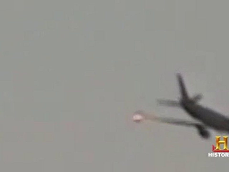 Orange UFO Over Japan Osaka Airport