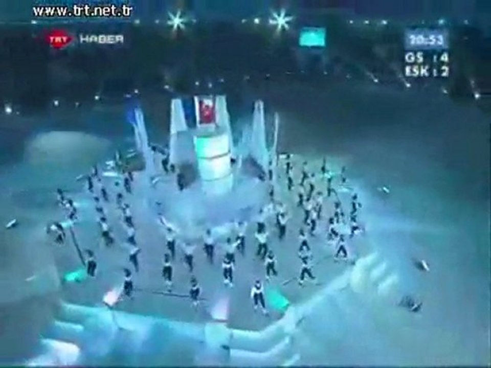 9 Horon dalgaların coşkusu Erzurum 2011 Kış oyunları kapanış