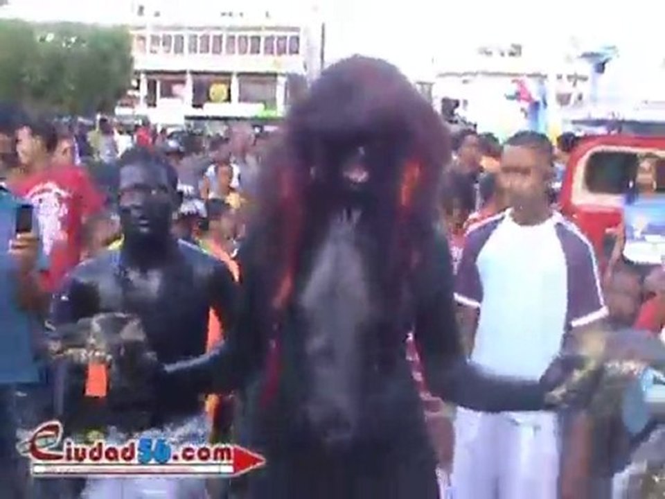 Se Inicia El Carnaval Francomacorisano 2011