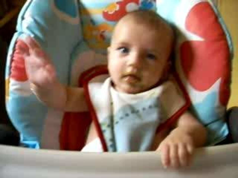 Milena4mois 052