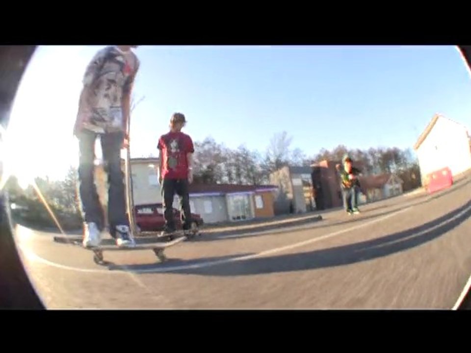 moreskate and guest