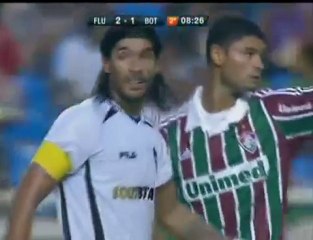 Ο ΑΜΠΡΕΟΥ ΧΑΝΕΙ ΤΟ ΠΕΝΑΛΤΙ