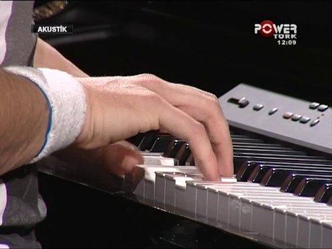 Hande Yener- Yasak Aşk- AKUSTIK [Yeni]