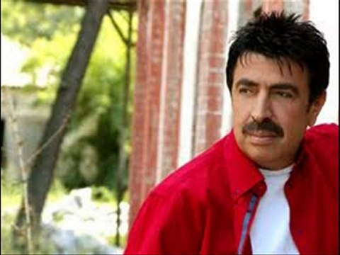 Ahmet Selçuk İlhan-Tanıtımı -VideoCafe-2011