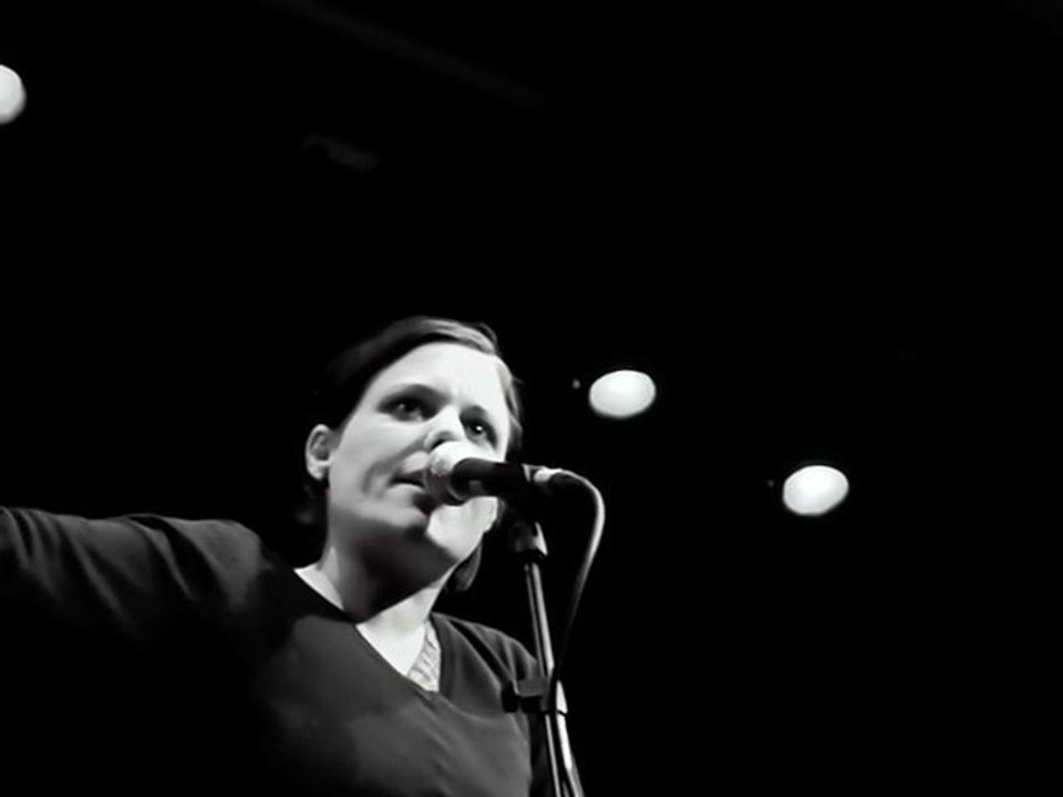 Melissmell / Aux armes (live) / Prix Georges Moustaki 2011