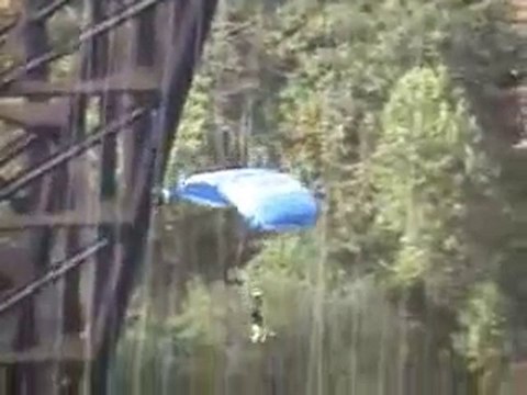 base jumping bridge day 2008