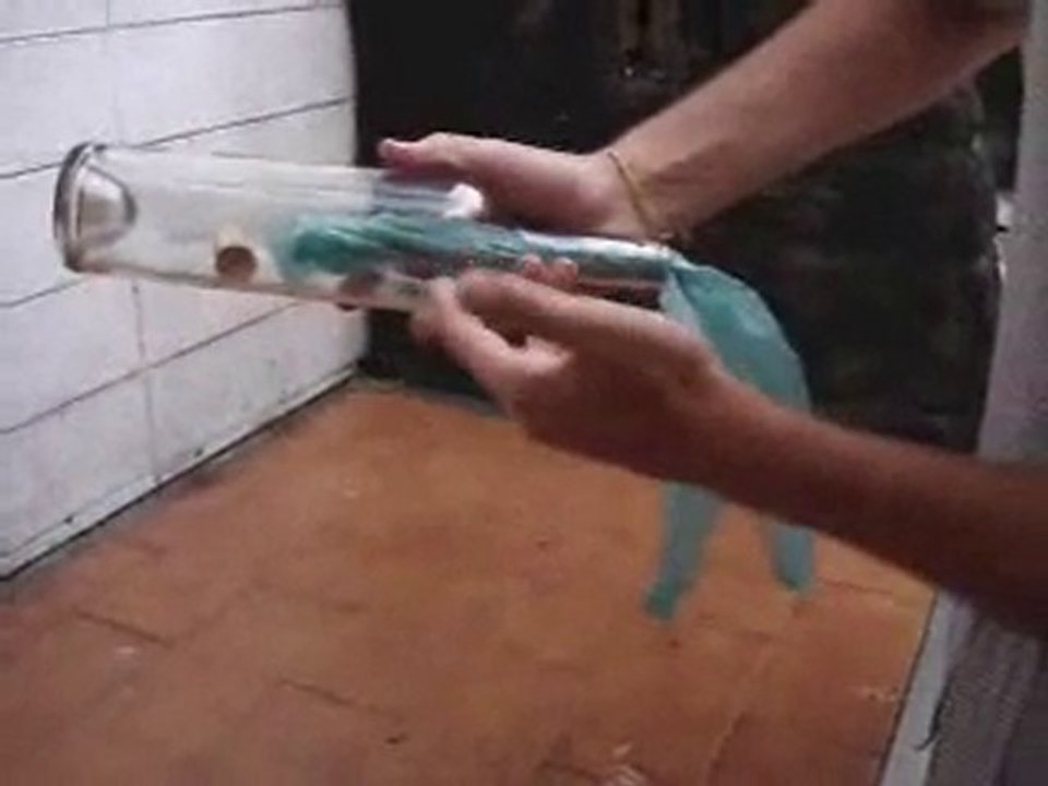 Remove_a_cork_from_inside_the_bottle