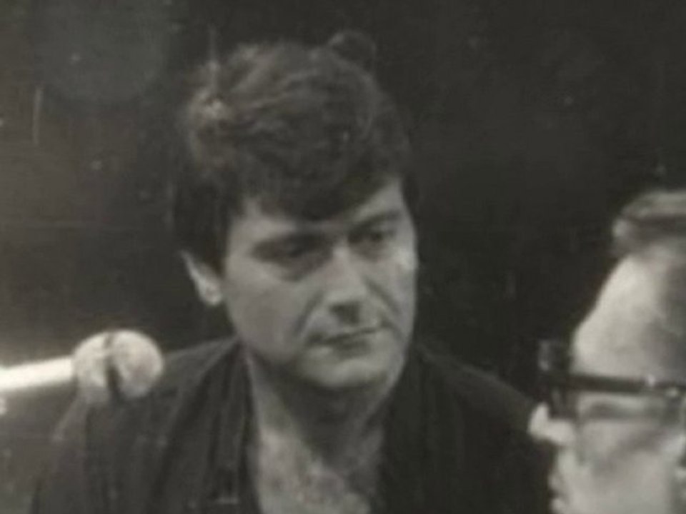 Yaşar Güvenir-Yalnızım