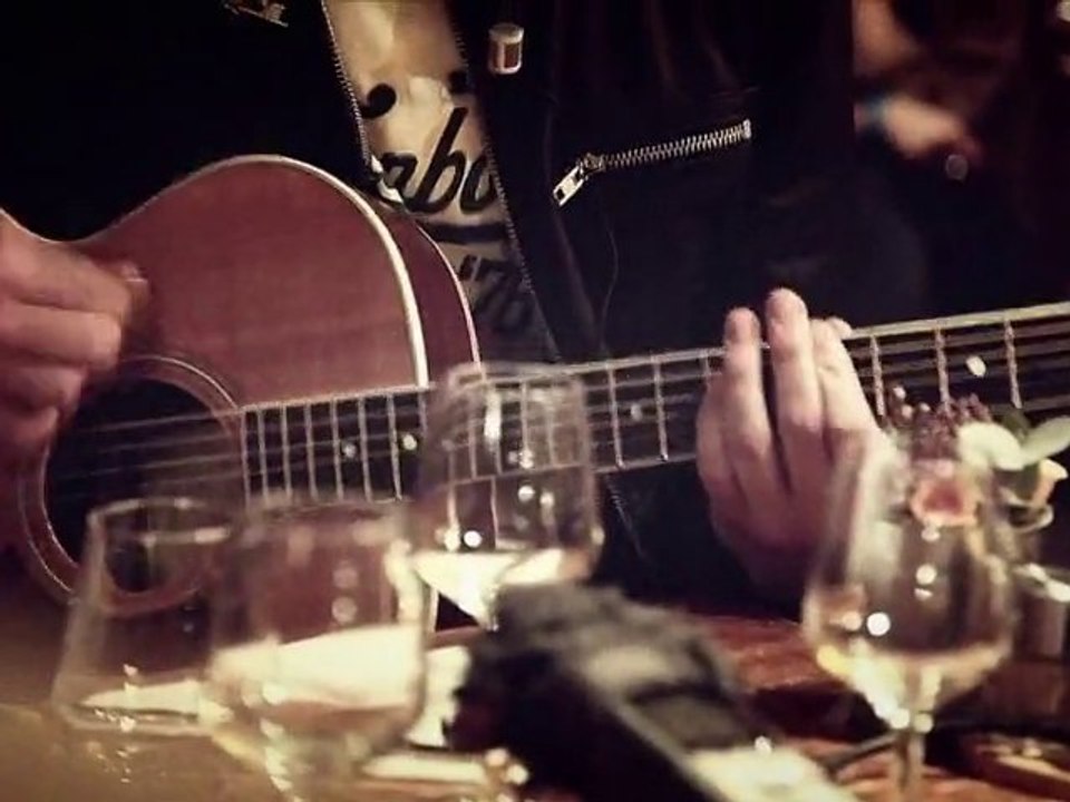 HibOO d'Live : Royal Republic "Tommy-Gun"