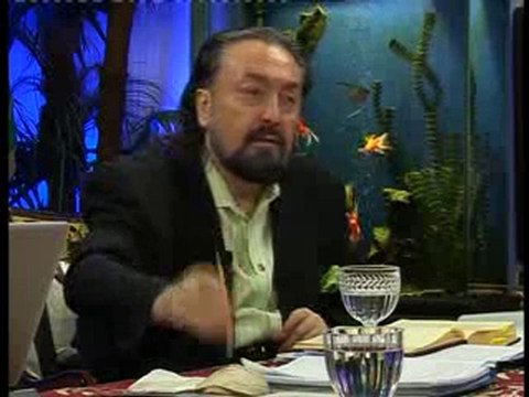 MÜJDE - TAPINAK ŞÖVALYELERİ NAMAZ KILIYOR VE KURAN OKUYORLAR