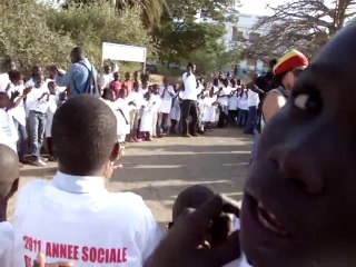 Chanson des enfants à Dakar FSM 2011