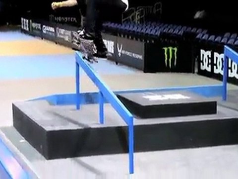 SKateboard - Rob Dyrdek's Street League - Chris Cole and Greg Lutzka