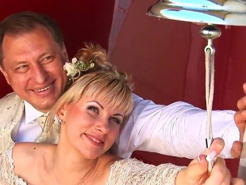 Свадебная прогулка. И на катере тоже ). Днепропетровск