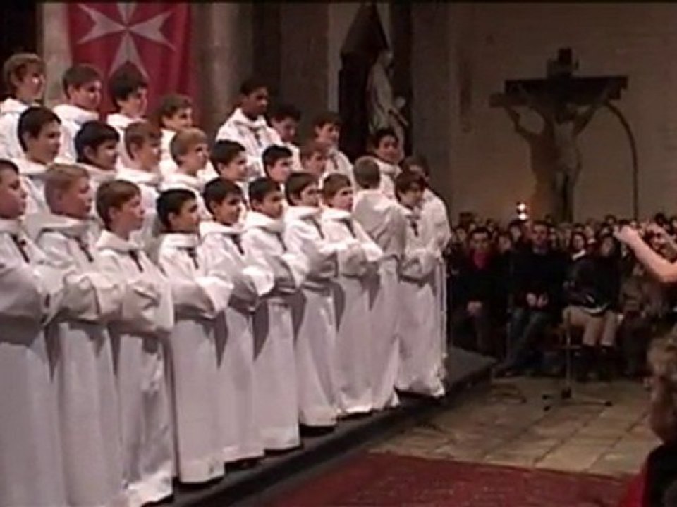 Les petits chanteurs de la croix de bois.