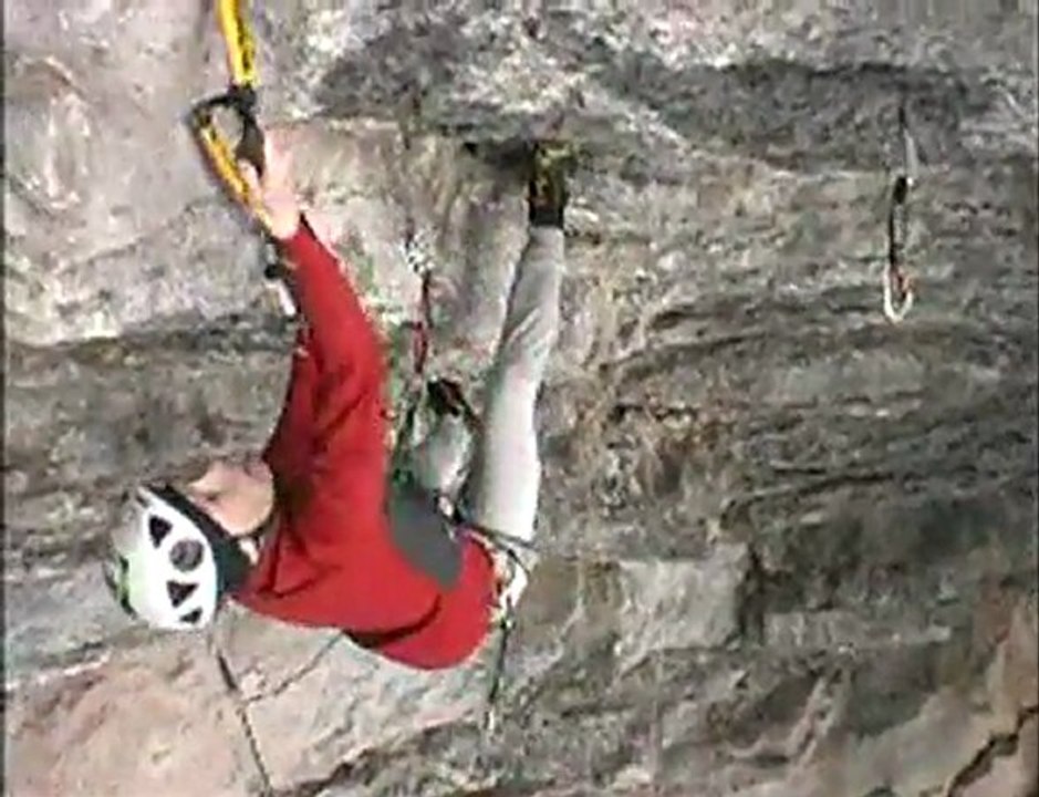 Quasimodo Ice Climbing