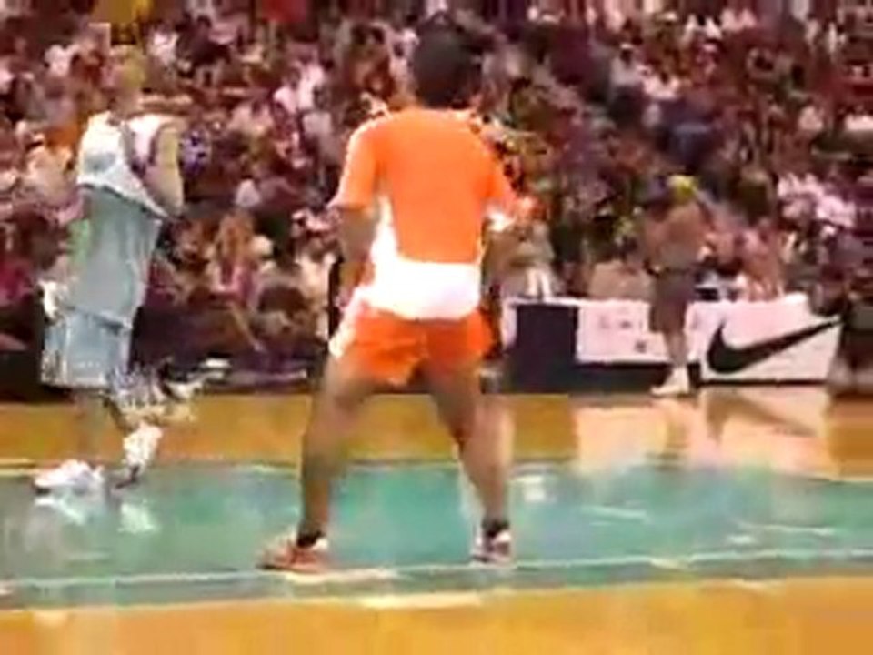 Steve Nash Soccer Tricks