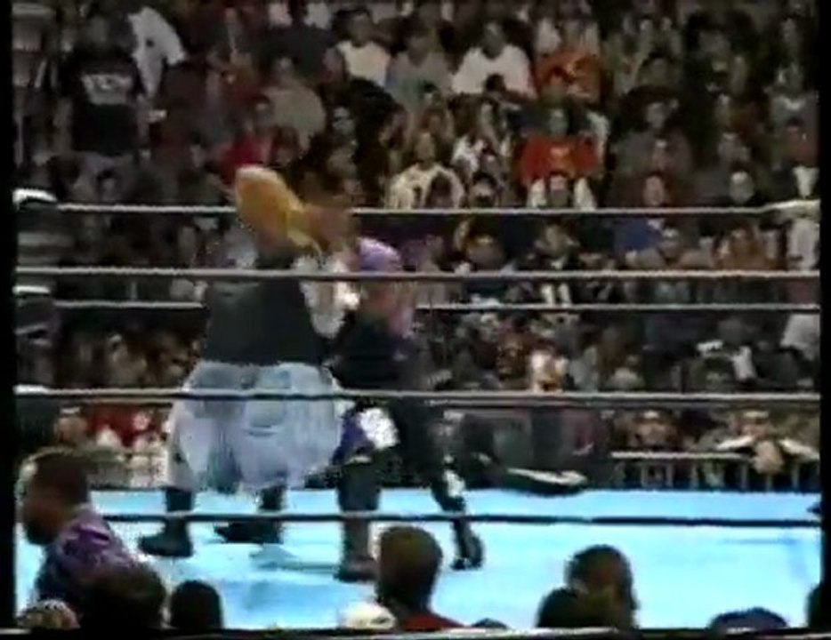 Spike and Balls vs Dudleyz