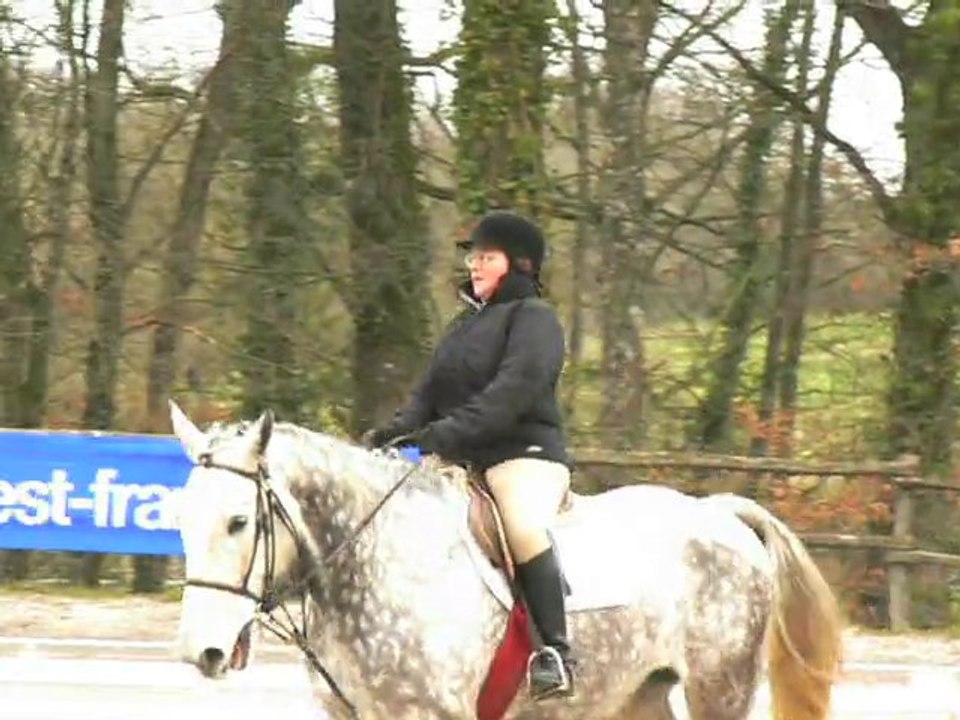 Annie sur Pirate-06.02.11 dressage club3-CE Laval-