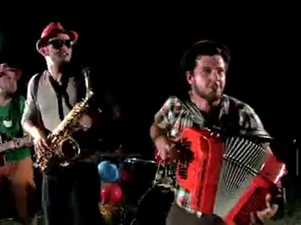 Claudio Capeo ~ Pas De Panique