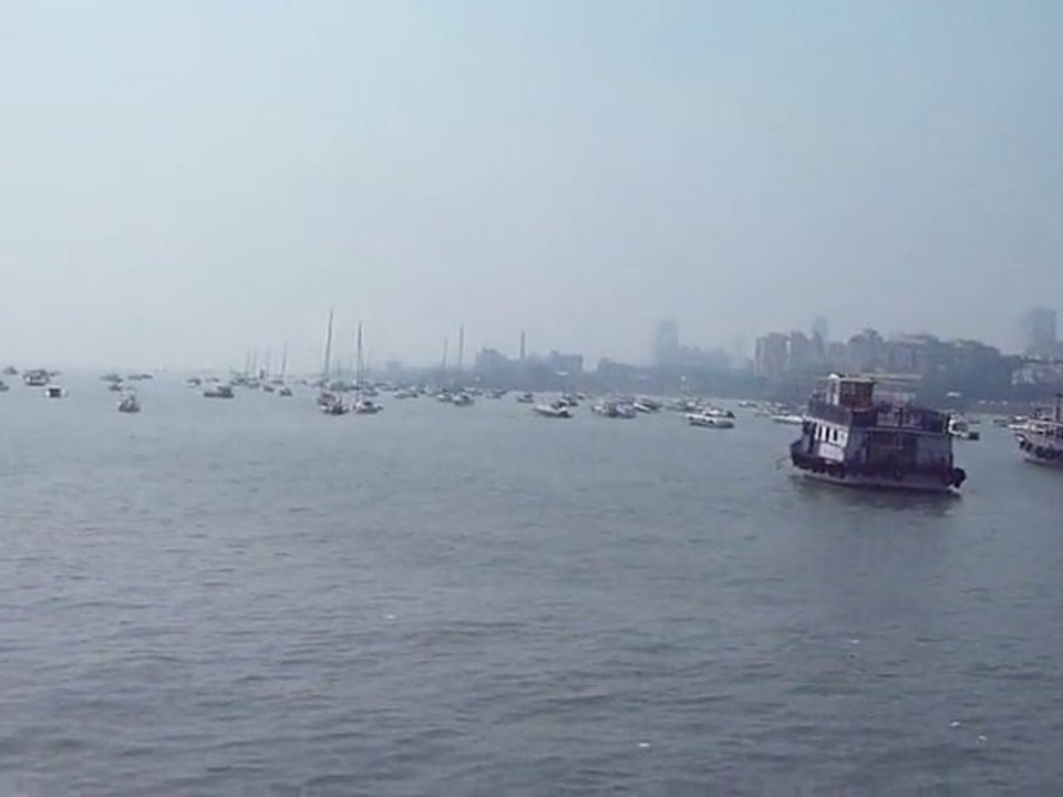 Inde 2010 > Mumbai - Bateau vers Elephanta Island